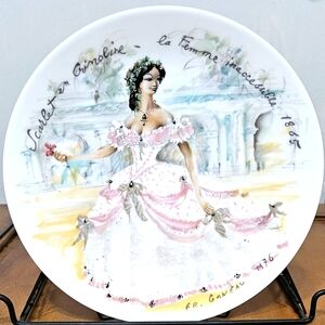 Henri D'Argeau L & Fils " Les Femmes Du Siegle  Plate